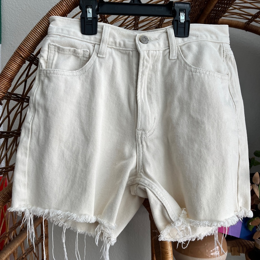 J.GALT Cream Jean Shorts with Frayed Hem